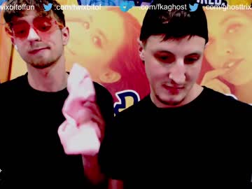webcam man twixbitoffun live cam image #4257093