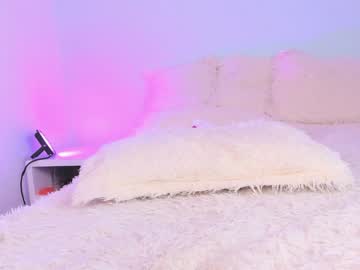 webcam girl evelin_gh1 live cam image #4635179