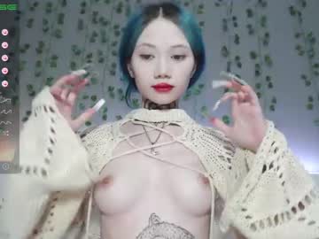 webcam girl le_chan live cam image #4433042