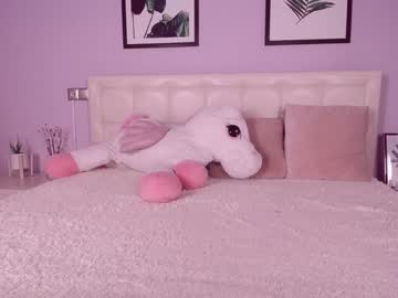 webcam girl courtney_luv live cam image #3997981