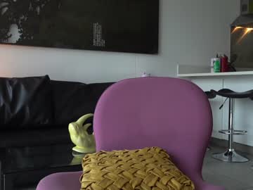 webcam girl beyllove_d live cam image #2657702