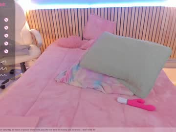 webcam girl little_effy18 live cam image #5257479