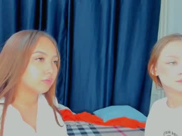 webcam couple hinesarline live cam image #2045663