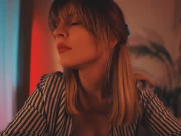 webcam girl alterali live cam image #1928071