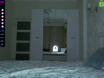 webcam girl fallen_angel_18 live cam image #2069914