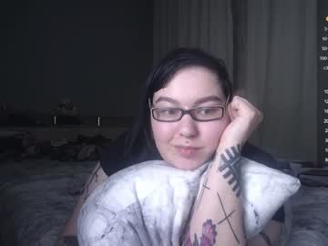 webcam girl 8wolf8 live cam image #6355287