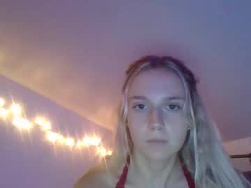 webcam girl naughtynina4 live cam image #7030601