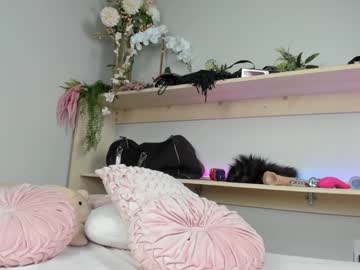 webcam girl fit_american_girl live cam image #5115304