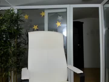 webcam girl ingridblondy94 live cam image #2152536