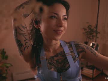 webcam girl ambientink live cam image #3199188