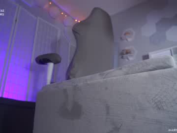webcam girl finleyfae live cam image #5953917