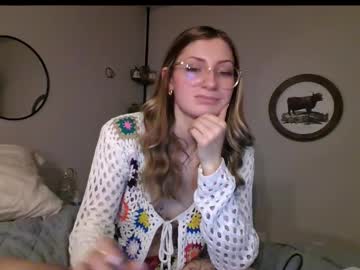 webcam girl maddie_bunnie live cam image #7059725