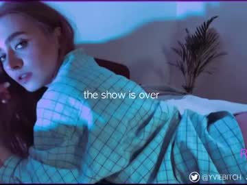 webcam girl _yvie_ live cam image #3309127