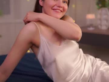 webcam girl soulful_artist live cam image #7099052
