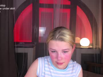 webcam girl betty_blush live cam image #3266998
