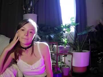 webcam girl elenafealy live cam image #5789042