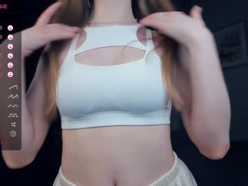 webcam girl _magic_smile_ live cam image #6802937