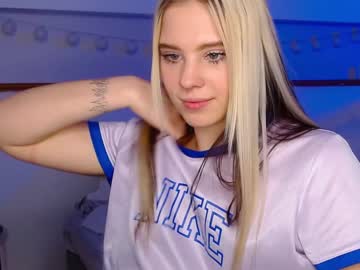 webcam girl cutie__cut1e live cam image #4088366