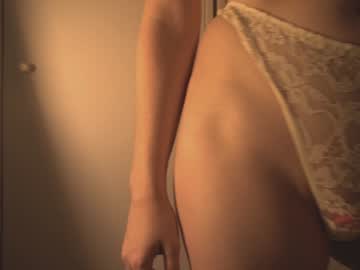 webcam girl bibi_it_is live cam image #620100