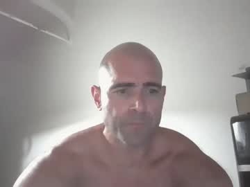 webcam man beermanpig live cam image #5280193