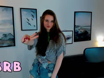 webcam girl maliatale live cam image #4156568
