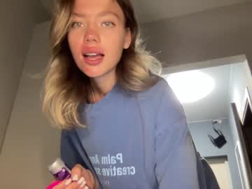 webcam girl angel_from_sky live cam image #3987730