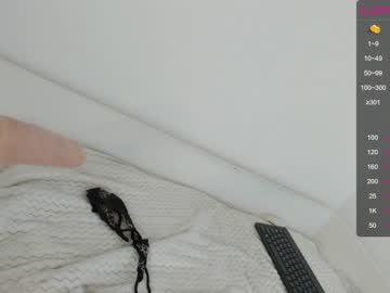 webcam girl milla_rose live cam image #970365