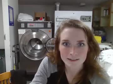 webcam girl lenity_life live cam image #5238577