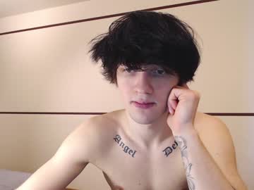 webcam man teddy_mode live cam image #1025977