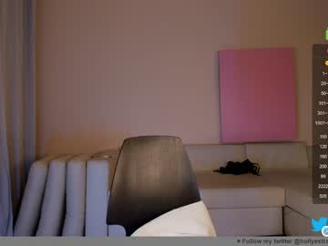 webcam girl hollyextra live cam image #5142540