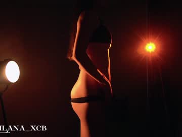 webcam girl milana_day live cam image #6439570