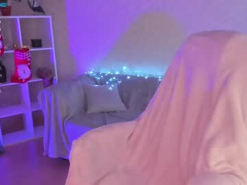 webcam girl kralya_smile live cam image #3465005