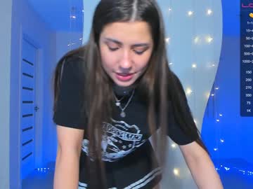webcam girl stiflers_mum live cam image #1454031