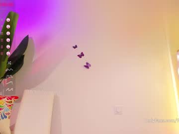 webcam girl felicity_yours live cam image #1169110