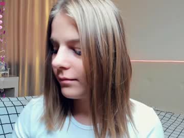 webcam girl erline_may live cam image #6819862