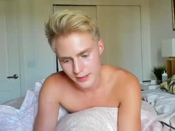 webcam man jameselliot66 live cam image #2301331