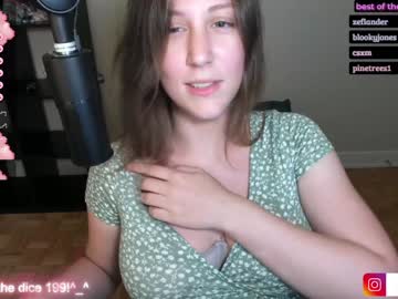 webcam girl alexa_dream live cam image #2459527