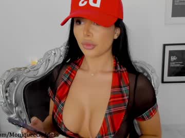 webcam girl moniqueeass live cam image #5548840