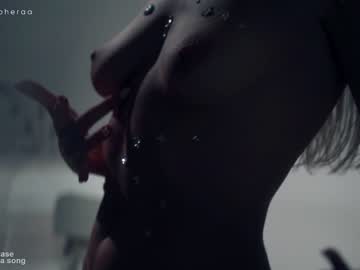 webcam girl artmosphera live cam image #4407223