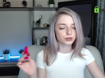 webcam girl adrykilly live cam image #222450