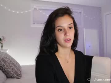 webcam girl onlyems23 live cam image #2476536