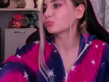 webcam girl sweetmila1 live cam image #3203487