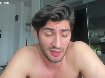 webcam man giovanniandre live cam image #7078