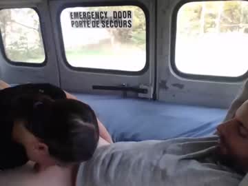 webcam couple busbuddies live cam image #359406