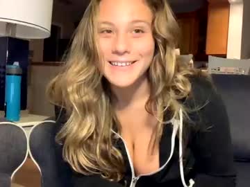 webcam girl sunshinemae55 live cam image #86379