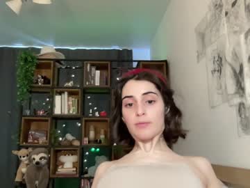 webcam girl wonderland_stia live cam image #6911948