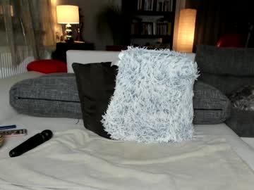 webcam girl pbsteve live cam image #1903720