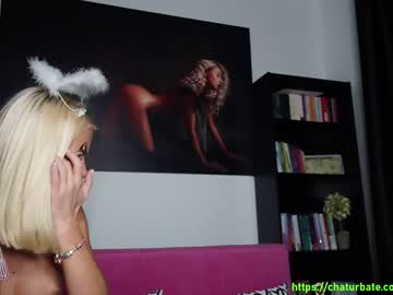 webcam girl laurabae_ live cam image #421249