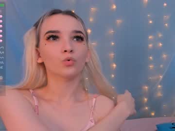 webcam girl sinacampby live cam image #362002