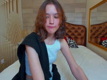 webcam girl lil_stitch live cam image #2769604